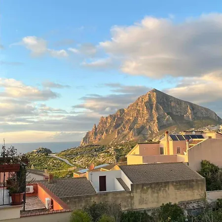Tra-monti E Mare Feriehus *